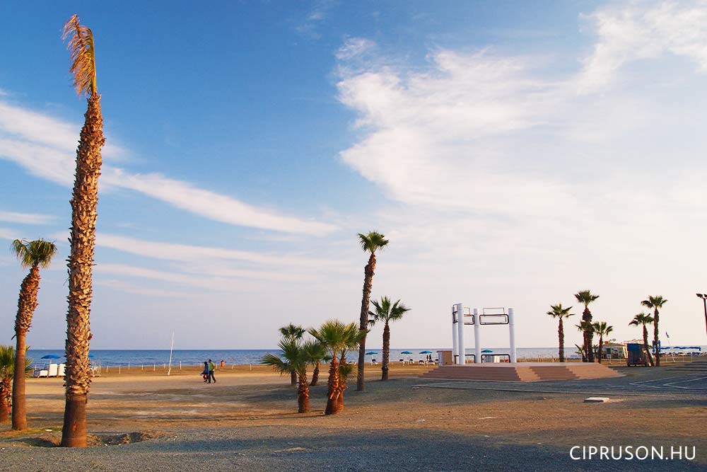 Ciprus Larnaka strand (Larnaca beach)