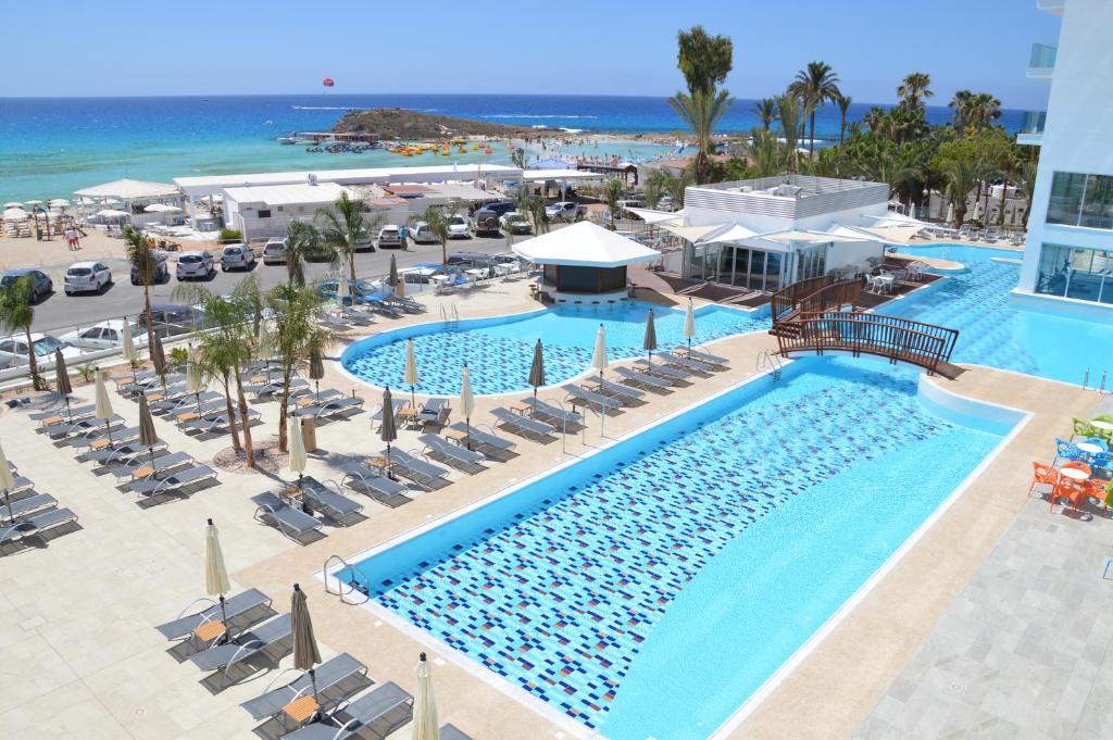 Nissi beach Ciprus hotel